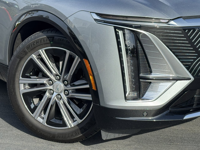 Used 2025 Cadillac LYRIQ Luxury 1 with VIN 1GYKPNRK2SZ303635 for sale in Carlsbad, CA