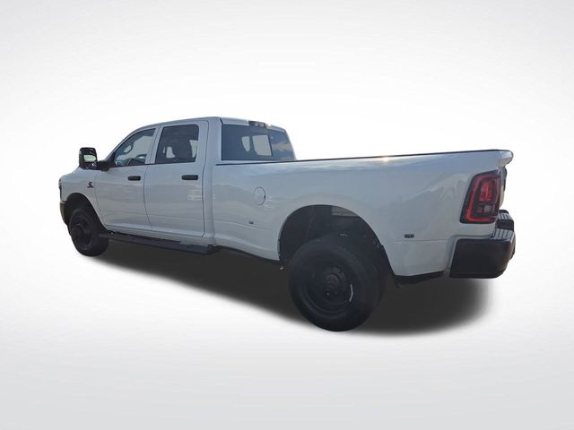 2026 Ram 3500 Tradesman photo 3