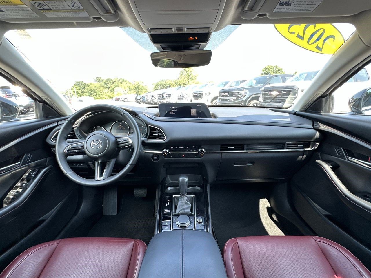 2025 Mazda CX-30 2.5 S Carbon photo 10