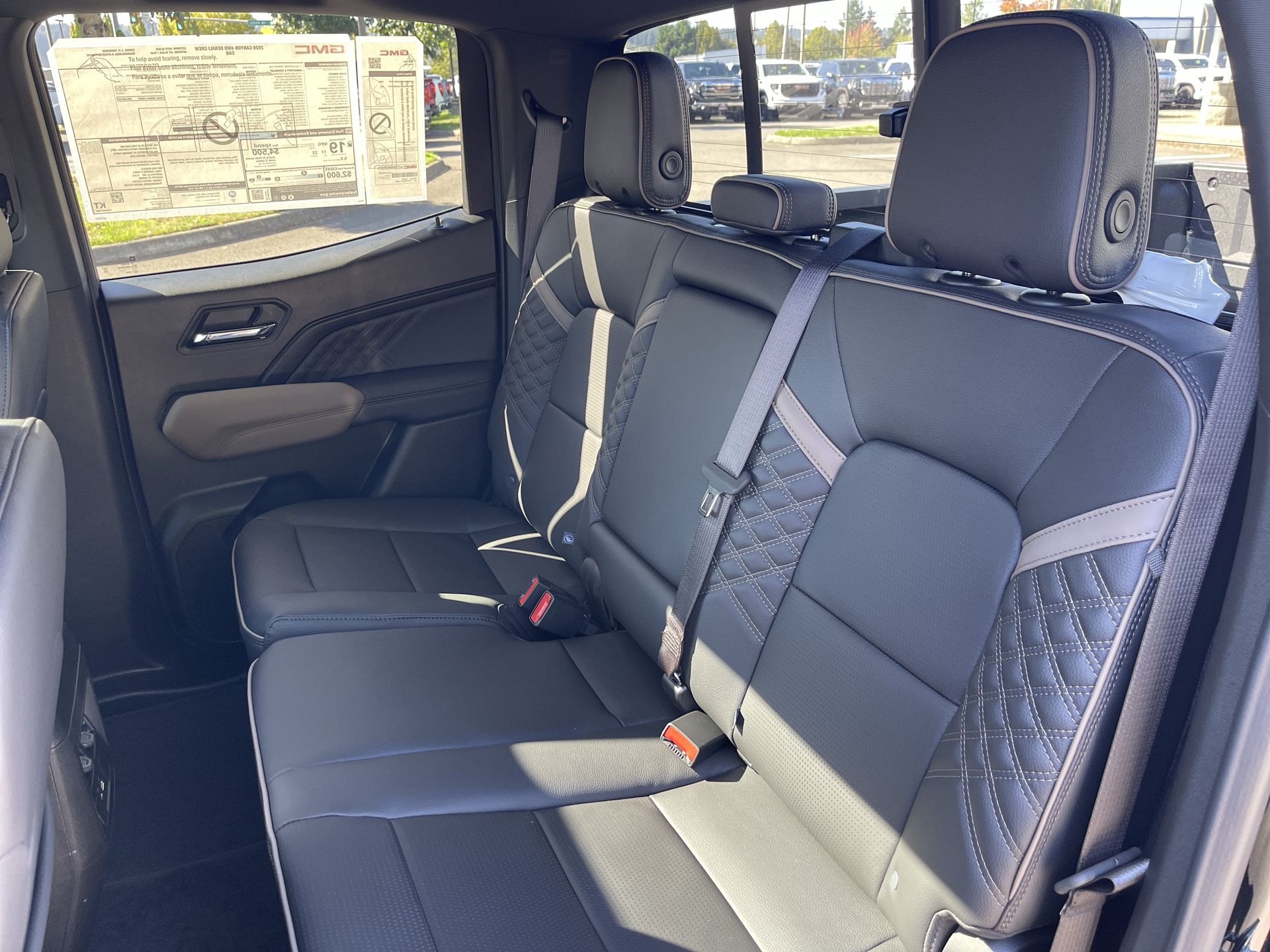 2026 Gmc Canyon Denali photo 26