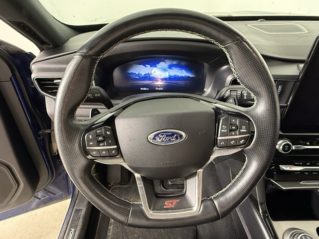 2021 Ford Explorer ST photo 3