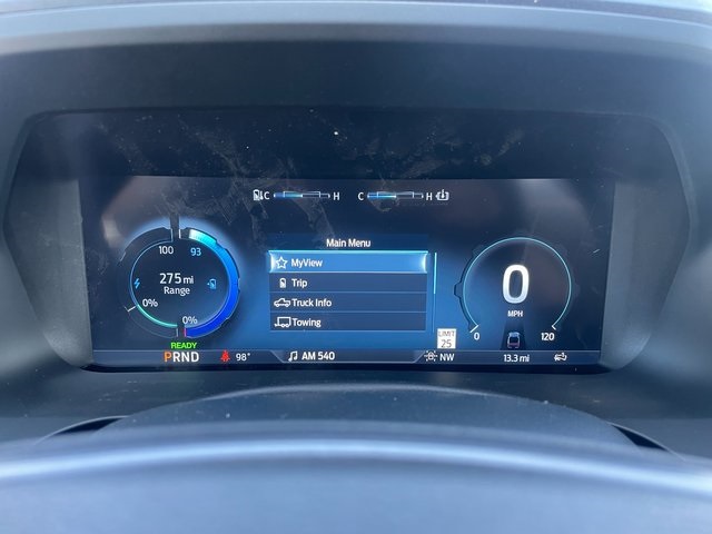 2025 Ford F-150 Lightning Flash photo 24
