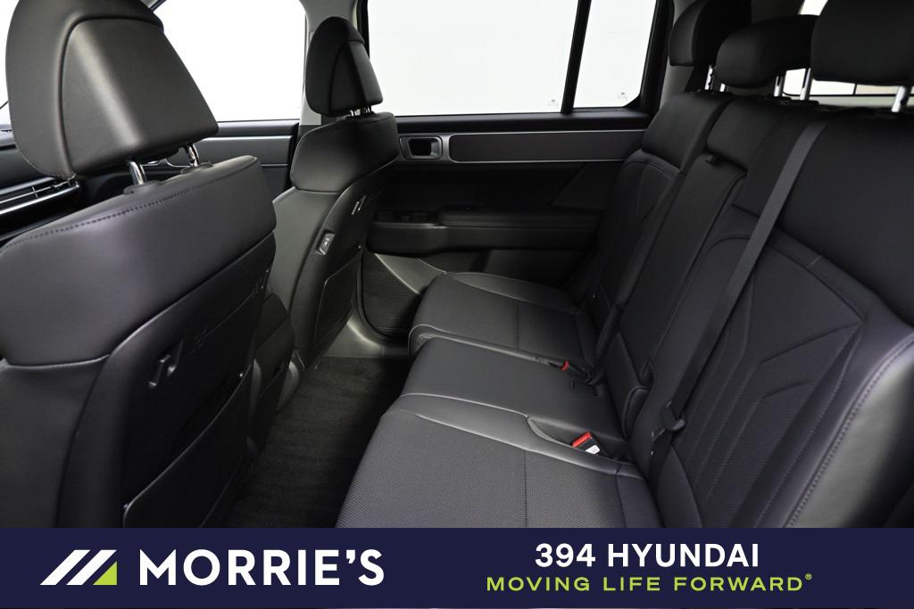 2026 Hyundai Santa Fe SEL photo 17