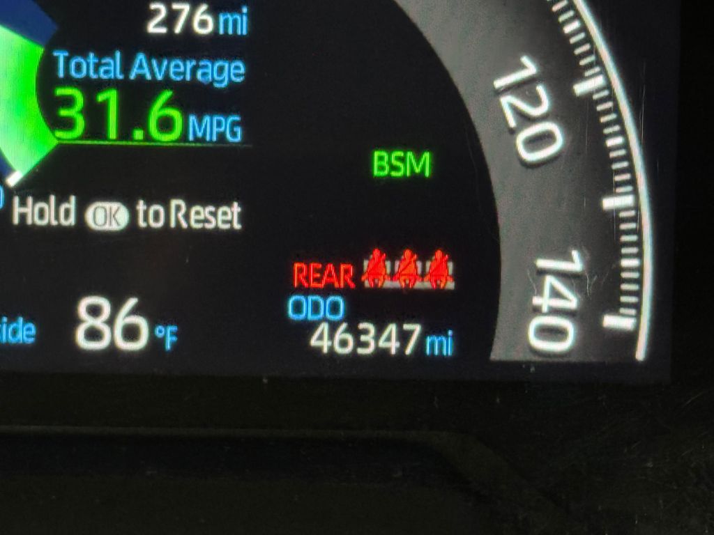 2024 Toyota RAV4 XLE photo 16