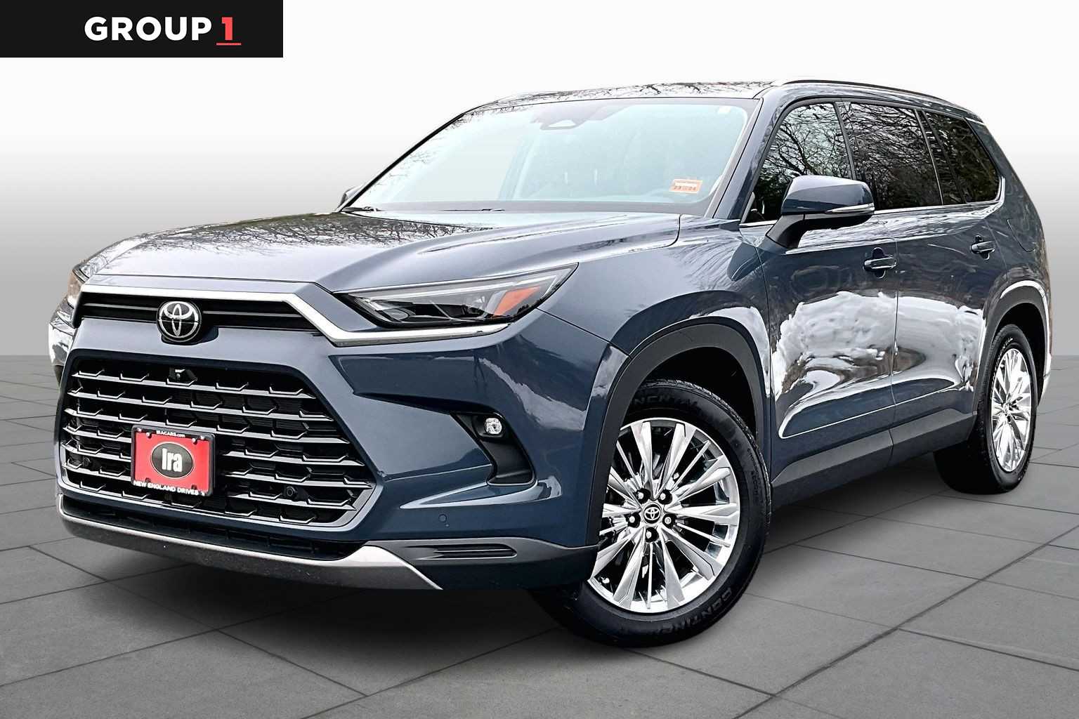 2024 Toyota Grand Highlander Platinum's photo