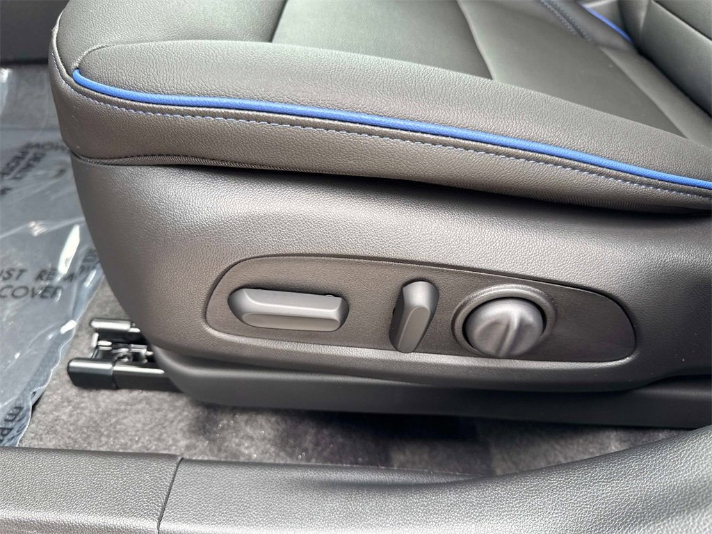 2026 Buick Envista ST photo 12