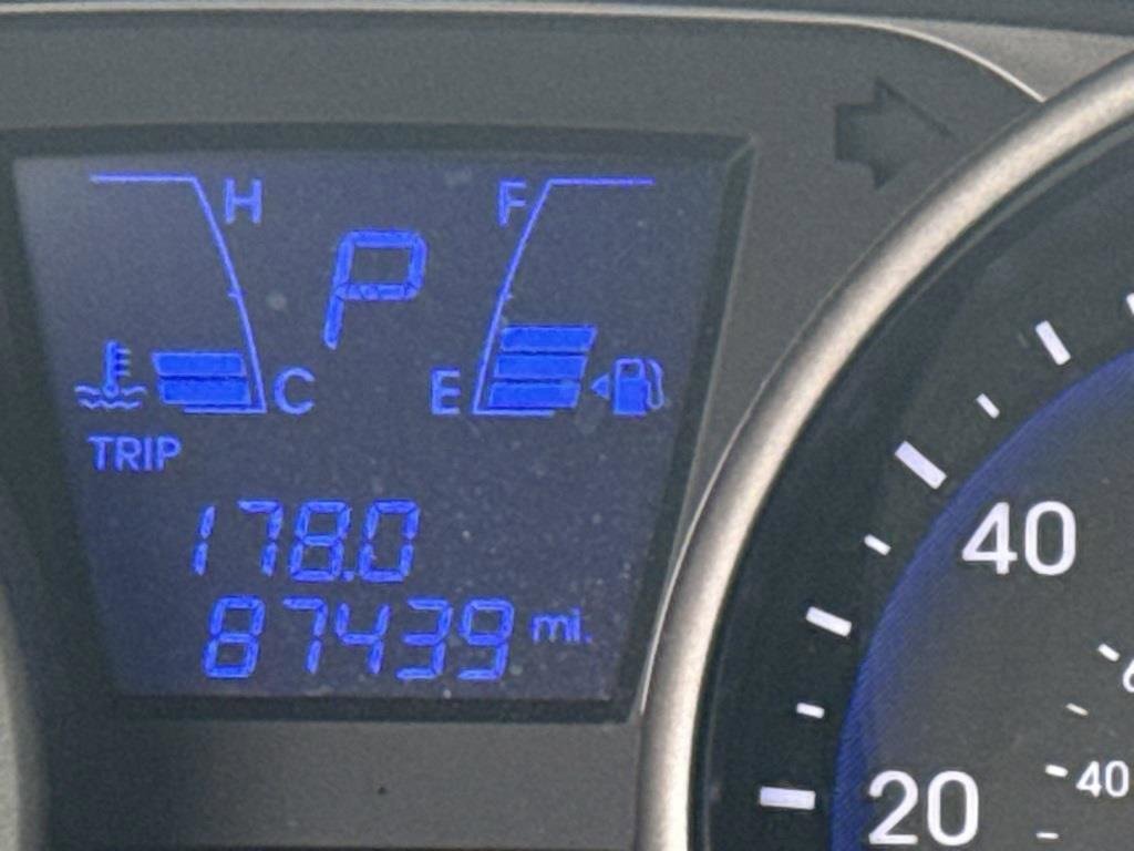 2012 HYUNDAI TUCSON - Image 4