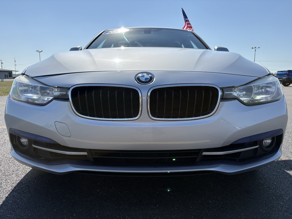 2017 Bmw 330i xDrive photo 2