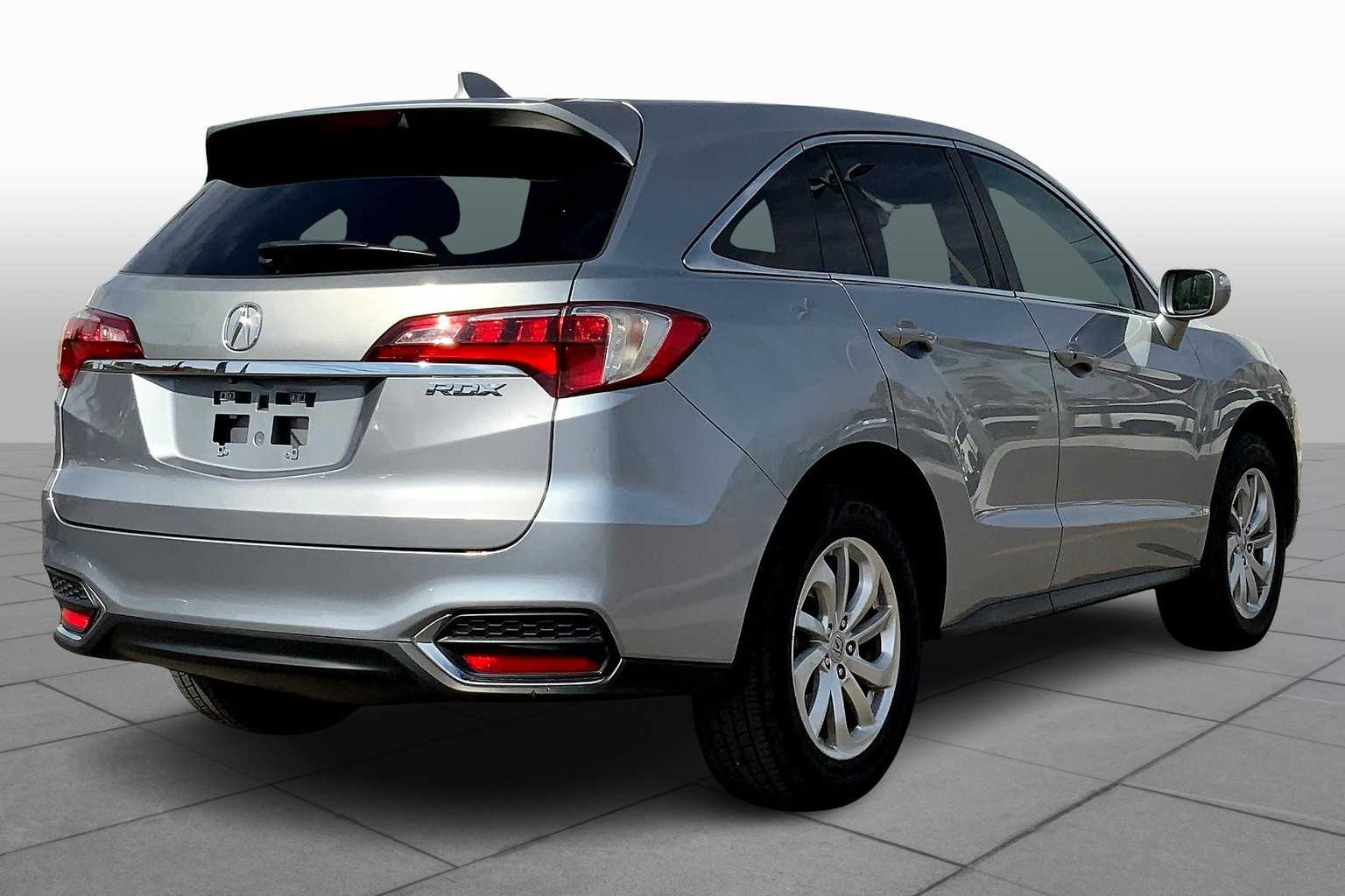2018 Acura RDX Base Plus photo 11