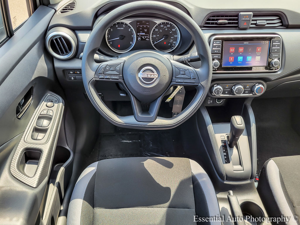 2025 Nissan Versa S photo 10