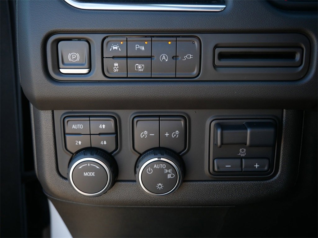 2022 Chevrolet Tahoe LT photo 25