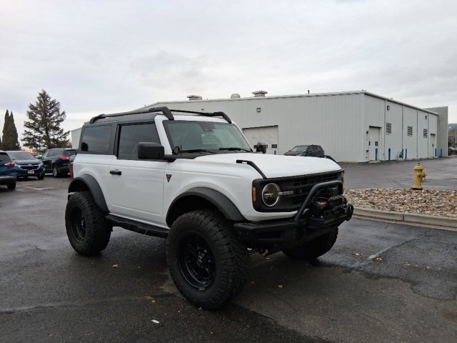 2022 Ford Bronco 2-Door Base's photo