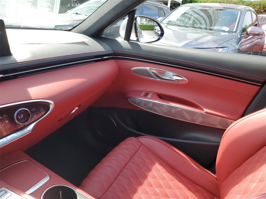 2025 Genesis GV70 3.5T Sport Advanced photo 17