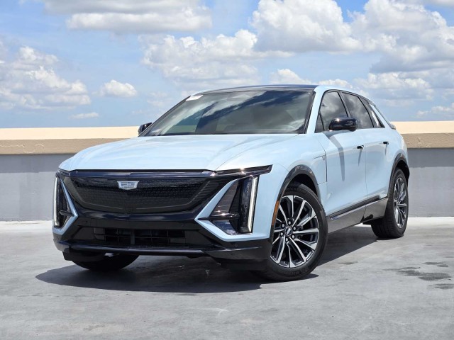 2025 Cadillac LYRIQ Sport 1