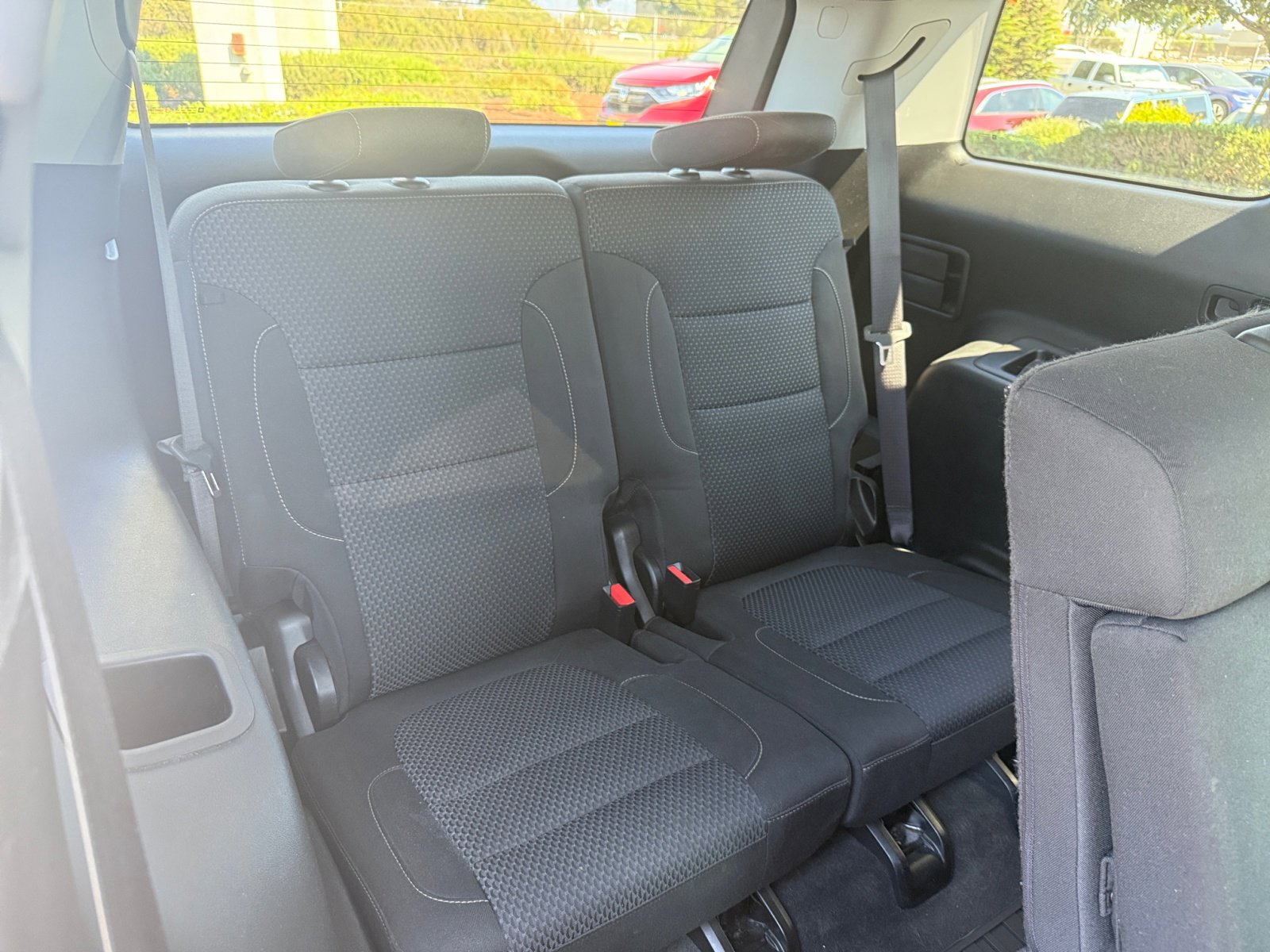 2023 Gmc Acadia SLE photo 20
