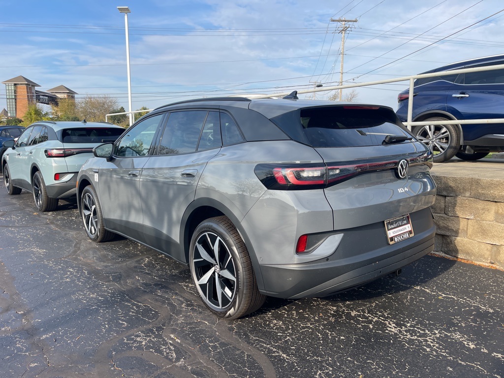 2025 Volkswagen ID.4 Pro S photo 3