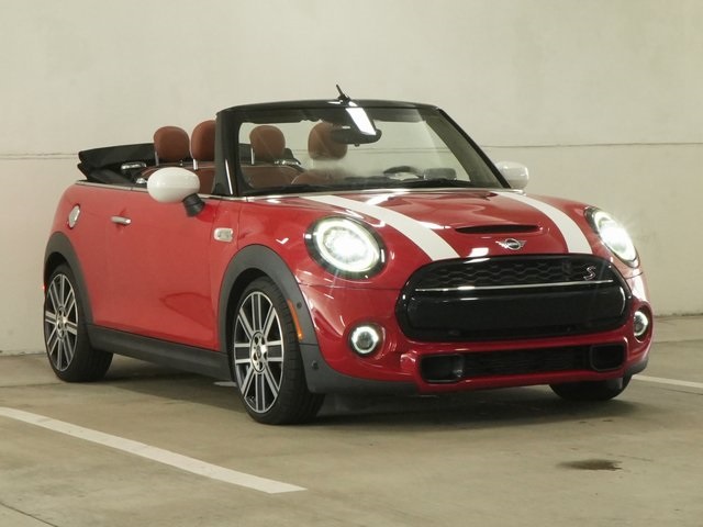 2021 Mini Cooper S Iconic photo 4