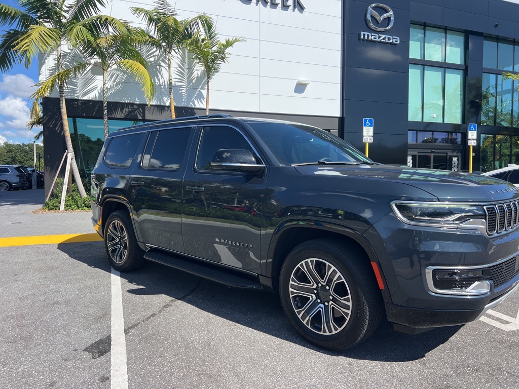 2023 Jeep Wagoneer Series II photo 3