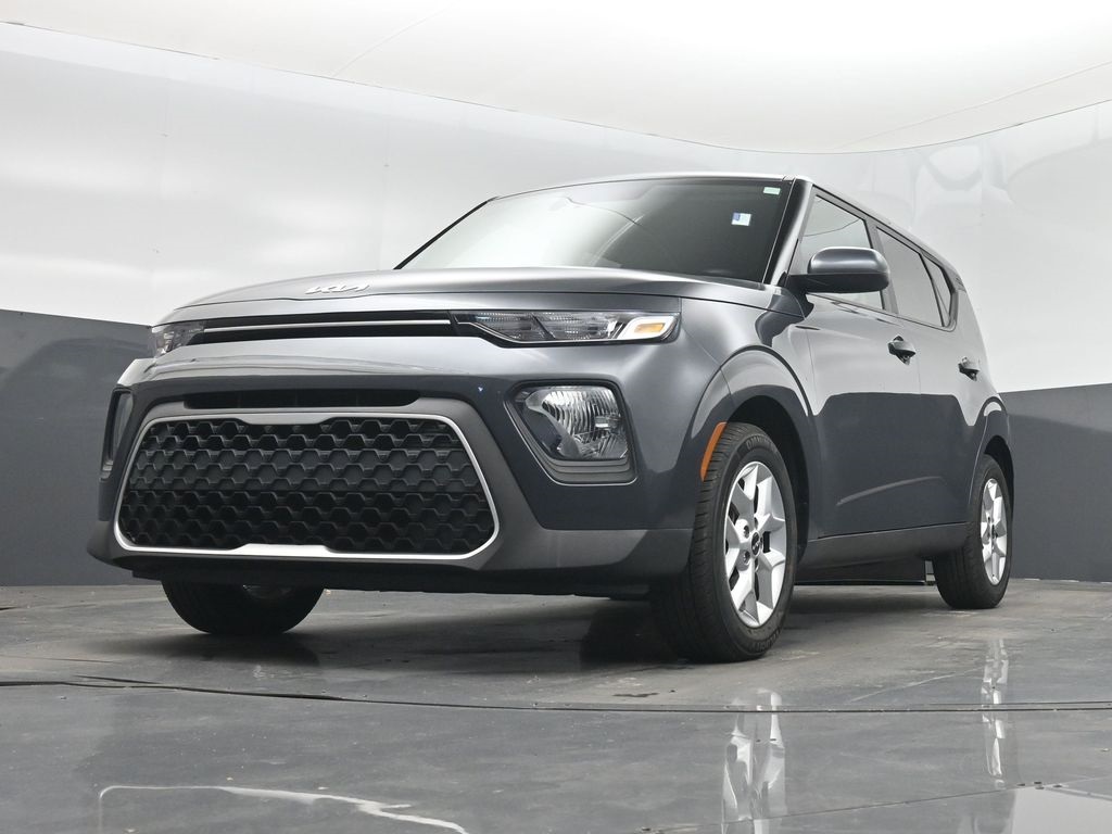 2022 Kia Soul LX photo 30