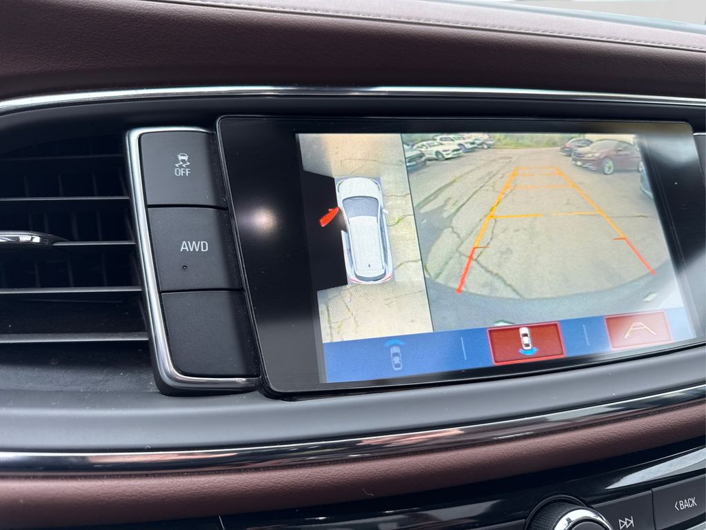 2018 Buick Enclave Avenir photo 30