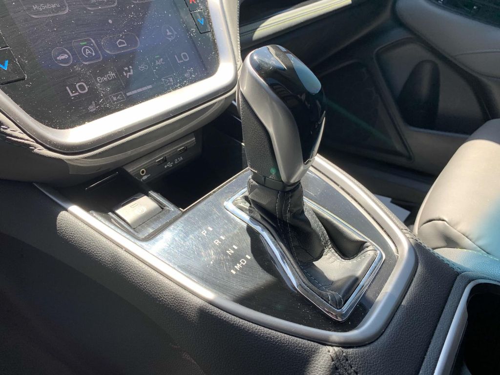 2022 Subaru Outback Onyx Edition XT photo 16