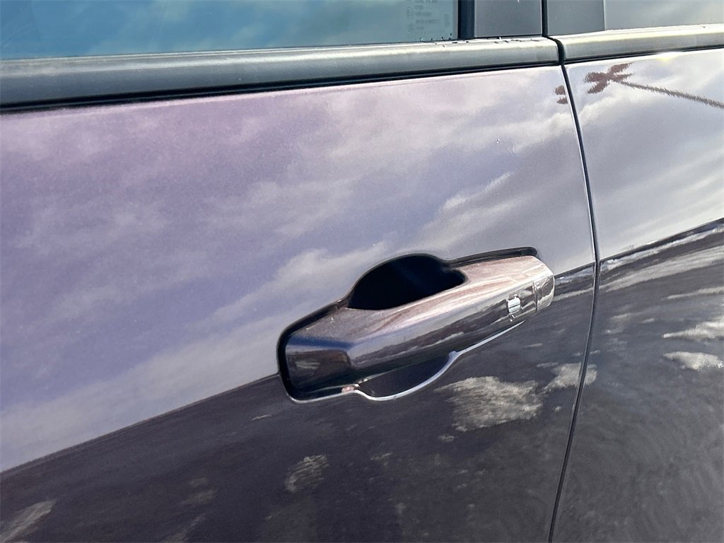 2026 GMC ACADIA - Image 12