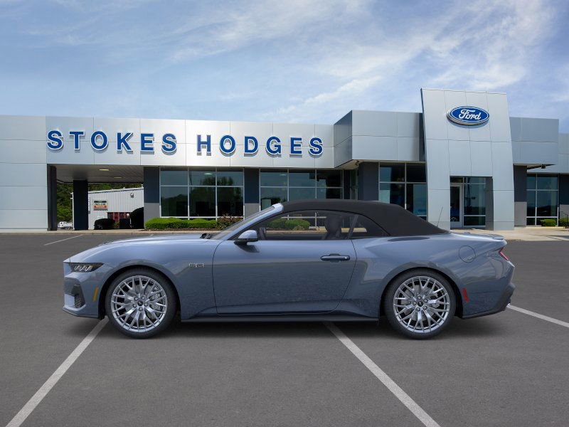 2025 Ford Mustang GT Premium Convertible photo 3