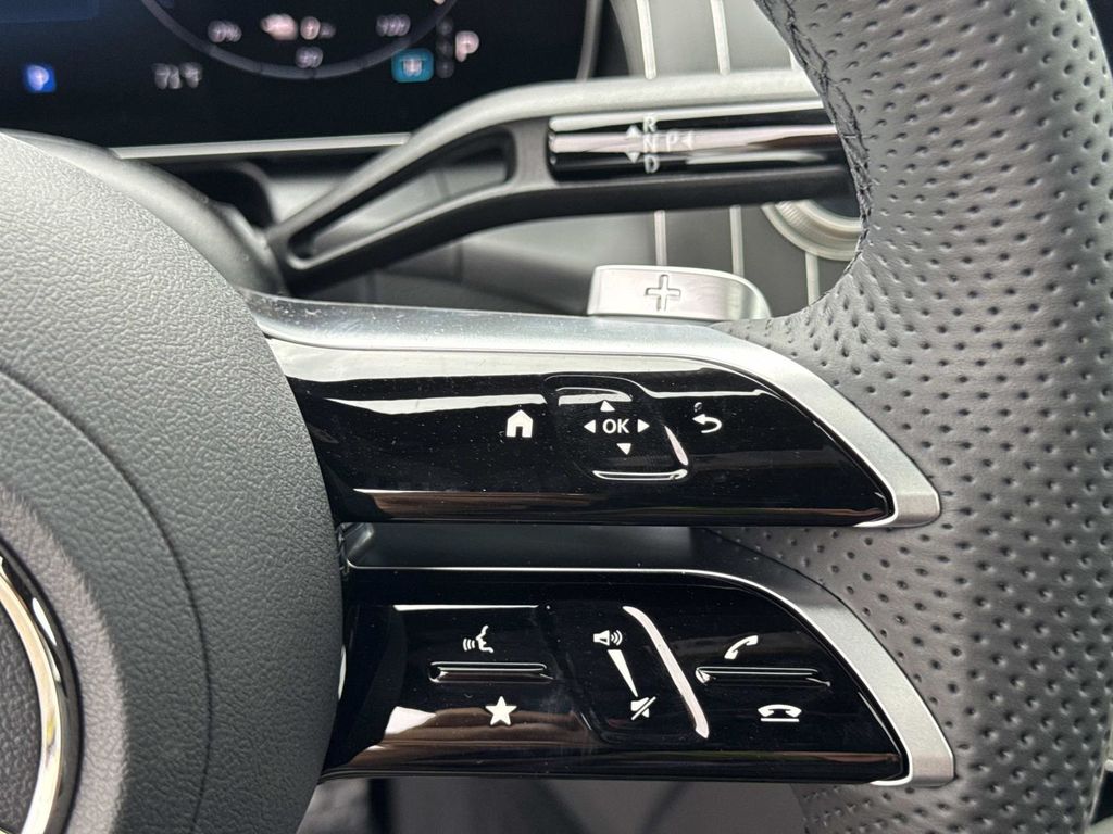 2026 Mercedes Benz GLC 350e 4MATIC photo 24