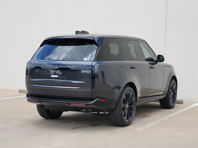 2025 Land Rover Range Rover SE photo 7