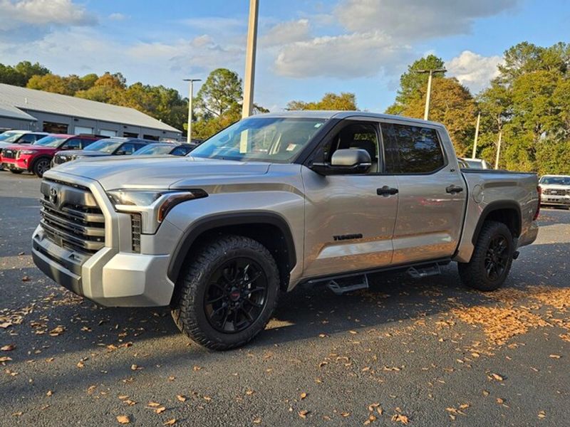 2023 Toyota Tundra SR5 photo 2