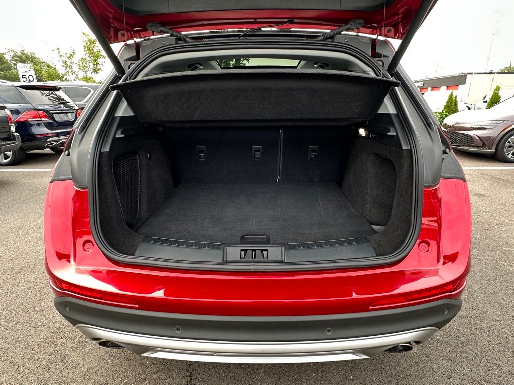 2021 Lincoln Corsair Standard photo 12