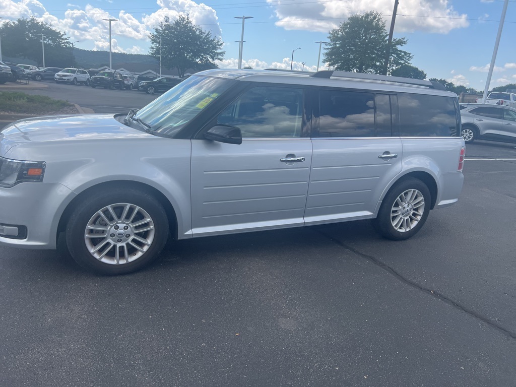 2016 Ford Flex SEL photo 12