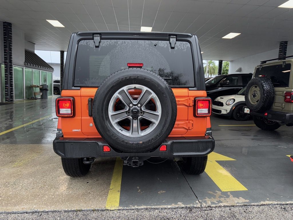 2018 Jeep Wrangler Unlimited Sahara photo 5