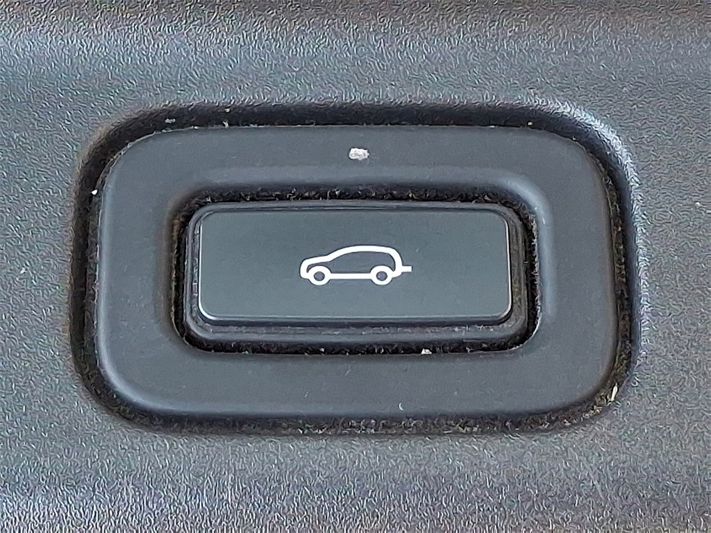 2023 Land Rover Range Rover SE photo 22