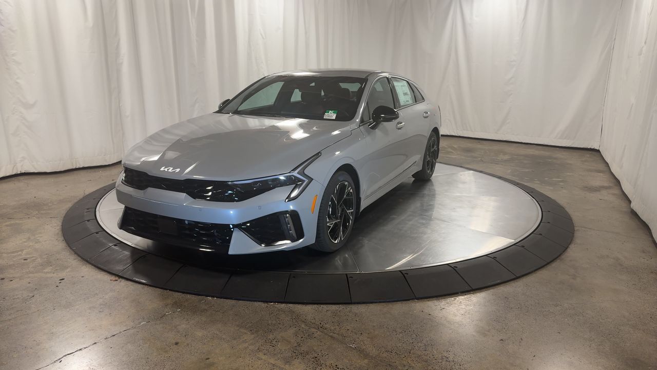 2026 Kia K5 GT-Line photo 4