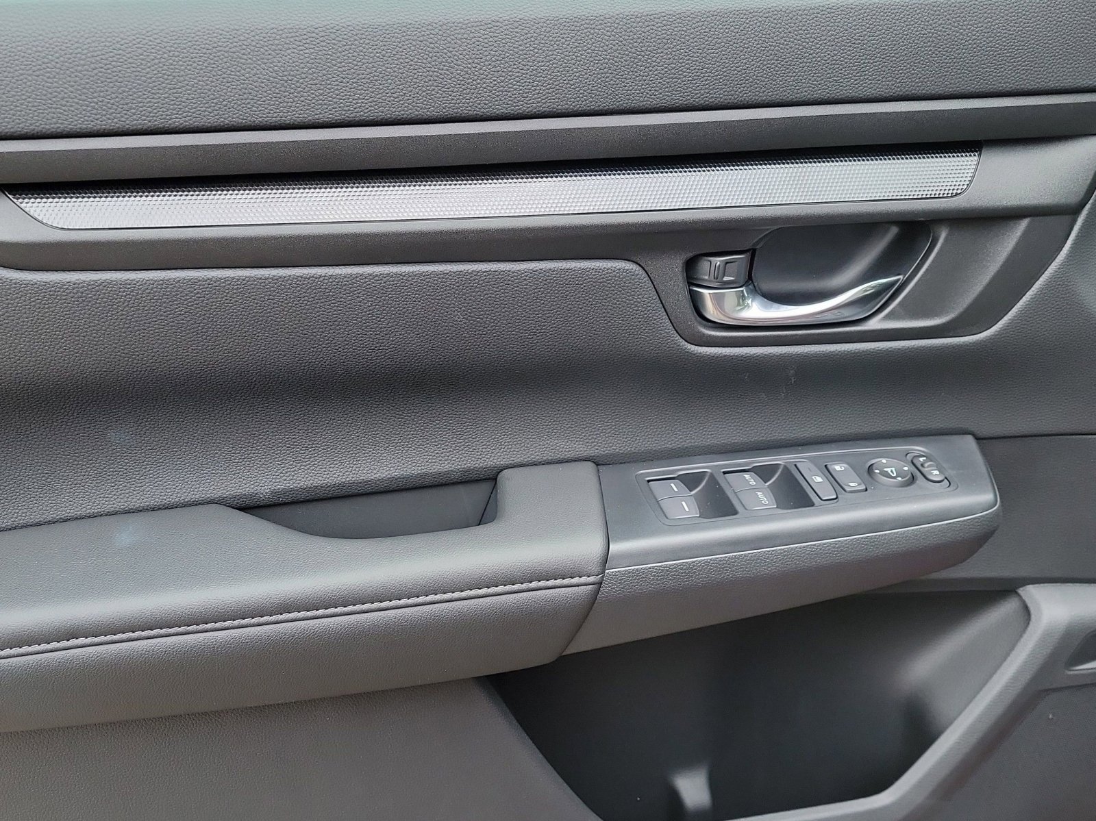 2026 Honda CR-V EX photo 4