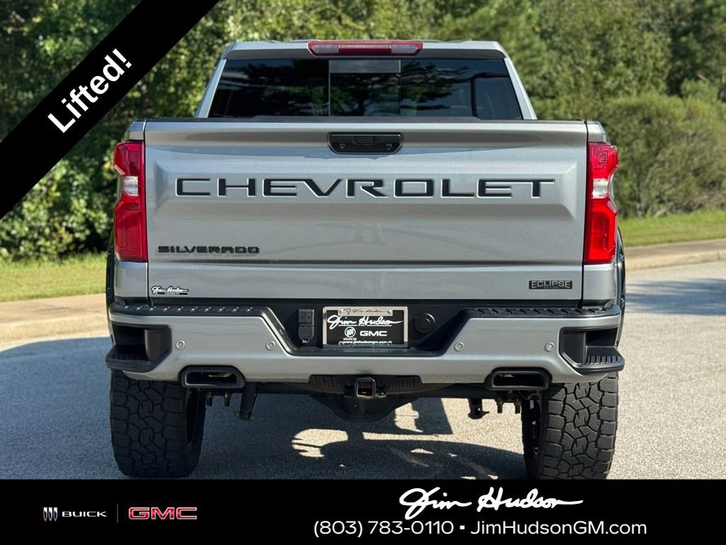 2023 Chevrolet Silverado 1500 RST photo 13