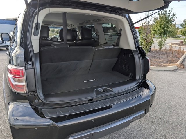 2019 Nissan Armada SV photo 6
