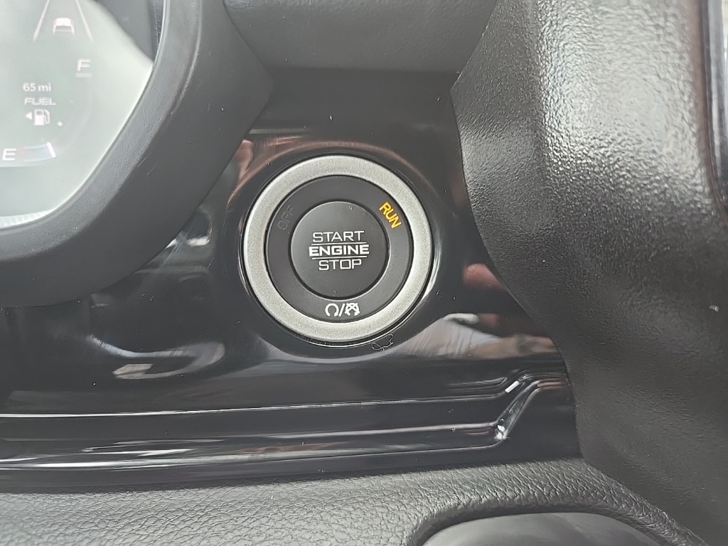 2025 Ram 1500 Rebel photo 21