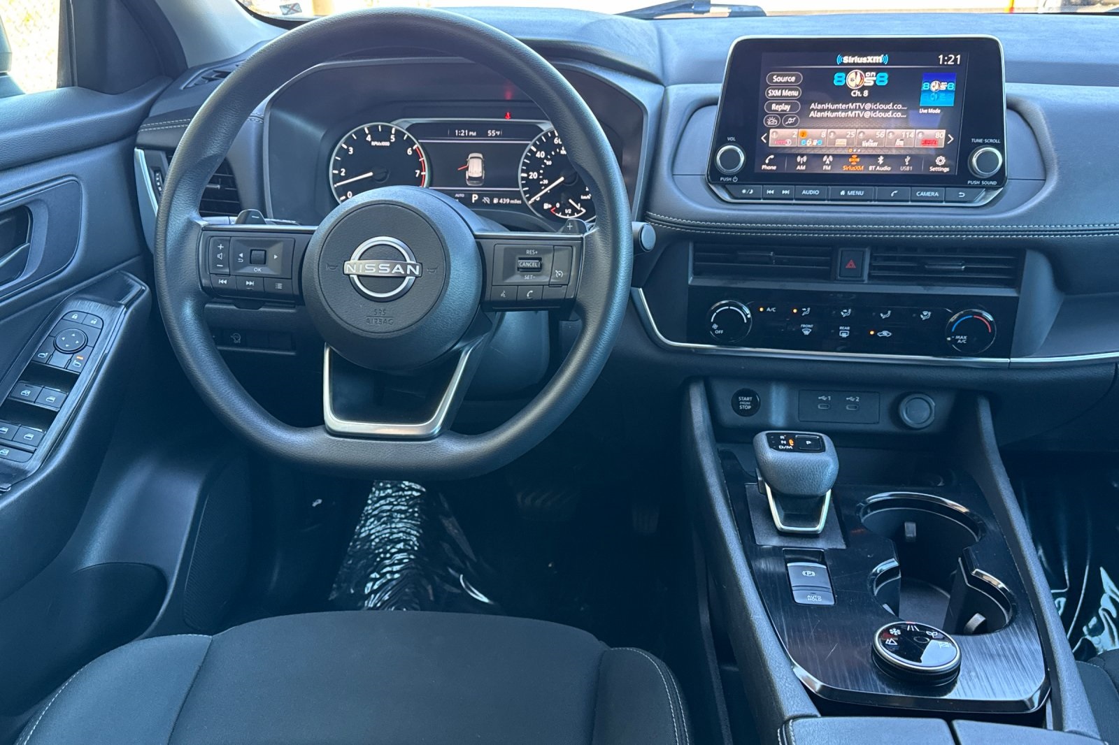 2024 Nissan Rogue S photo 13