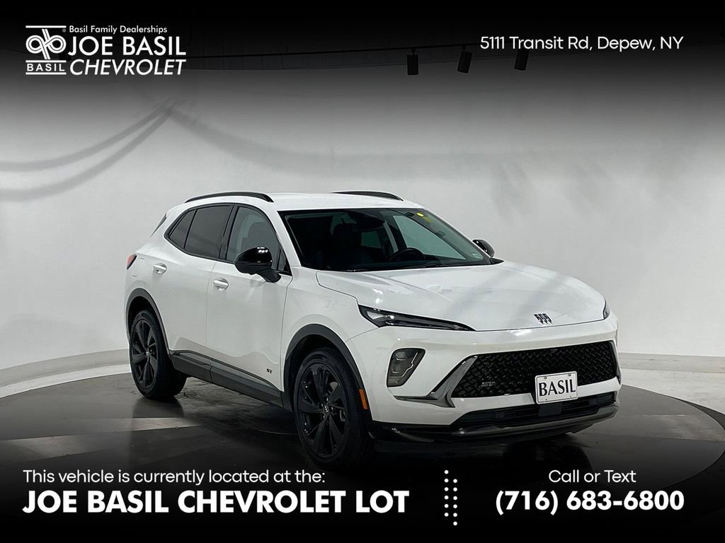 2025 Buick Envision Sport Touring's photo