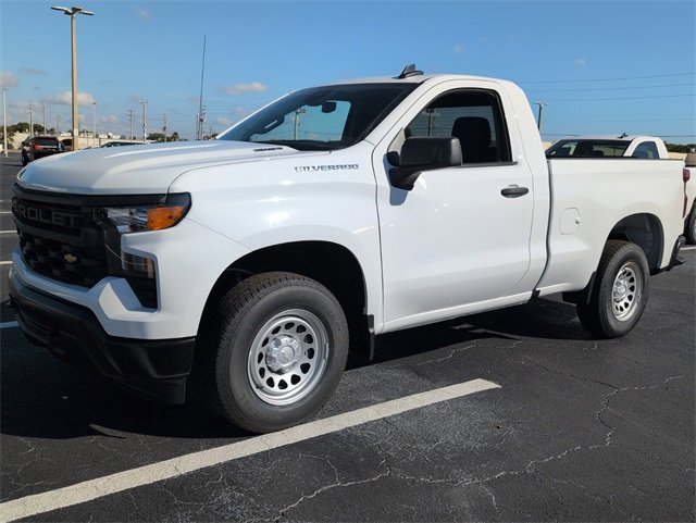 2026 Chevrolet Silverado 1500 photo 3