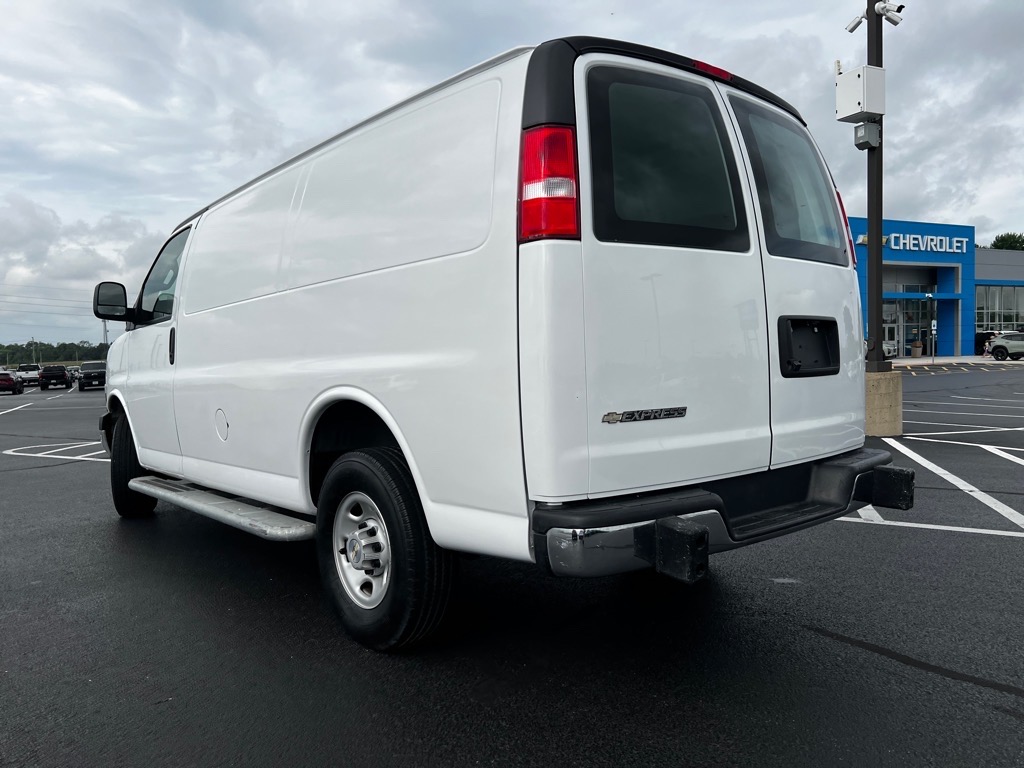 2023 Chevrolet Express Cargo 2500 photo 7