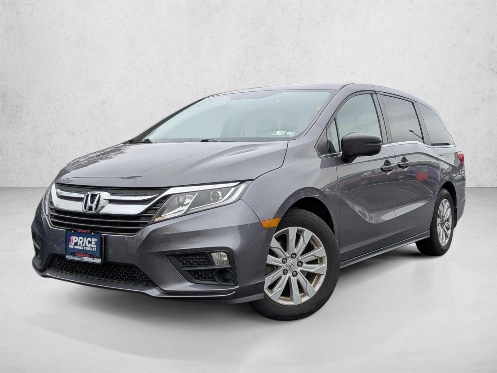 2018 Honda Odyssey LX's photo