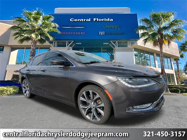 2016 Chrysler 200 C's photo
