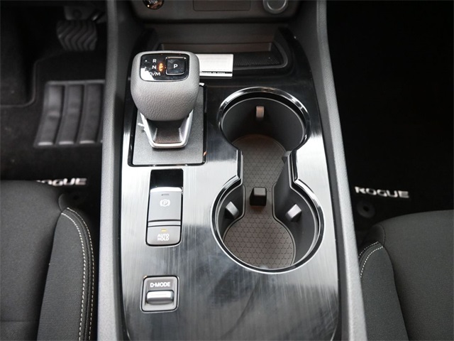 2026 Nissan Rogue S photo 2