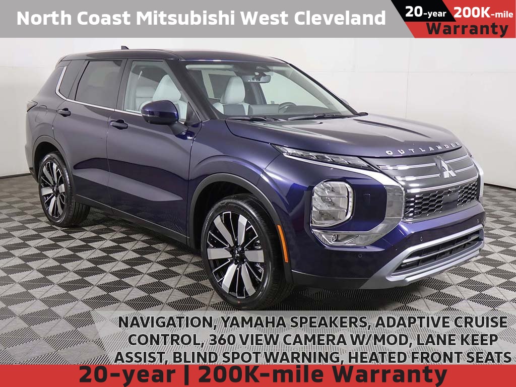 2025 Mitsubishi Outlander SE's photo