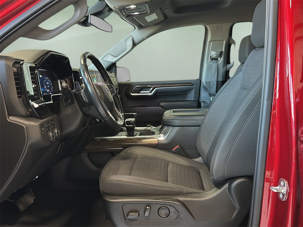 2022 Chevrolet Silverado 1500 LT Trail Boss photo 3