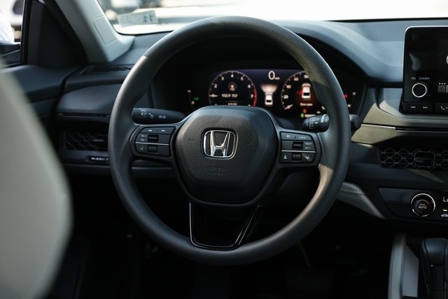 2025 Honda Accord LX photo 24