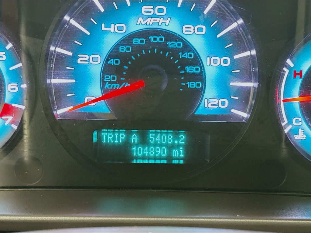 2012 Ford Fusion SEL photo 12